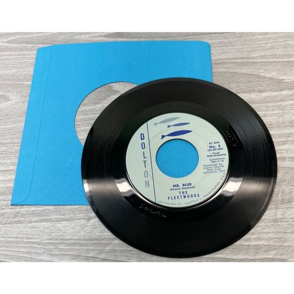 The Fleetwoods Mr Blue / You Mean Everything to Me 45 Pop Dolton - Picture 3 of 4